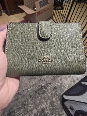 COACH Olive green Leather Bi-fold Wallet